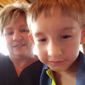 Meet your Posher, Sharon